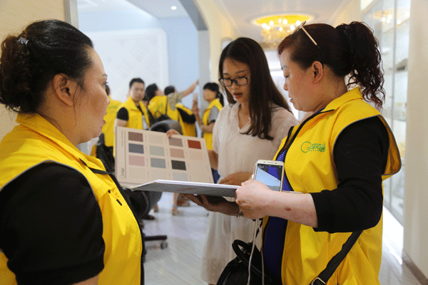 天然居硅藻泥第22期營(yíng)銷培訓(xùn)圓滿結(jié)業(yè)