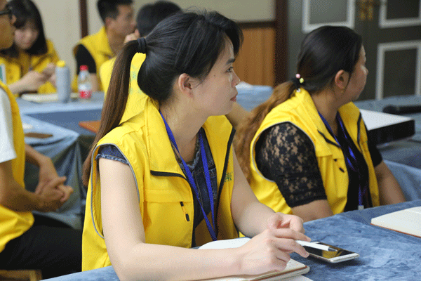 天然居硅藻泥第22期營(yíng)銷培訓(xùn)圓滿結(jié)業(yè)